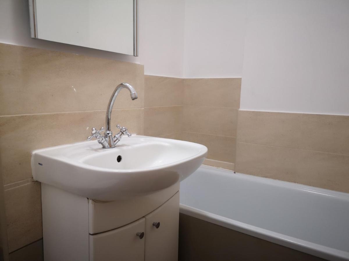 Hard Center Apartment Варшава Екстериор снимка