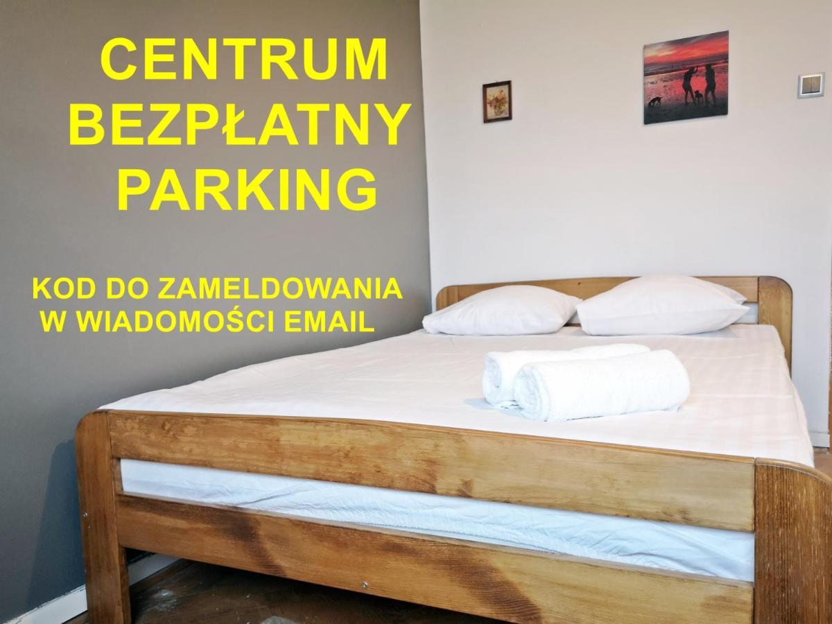 Hard Center Apartment Варшава Екстериор снимка